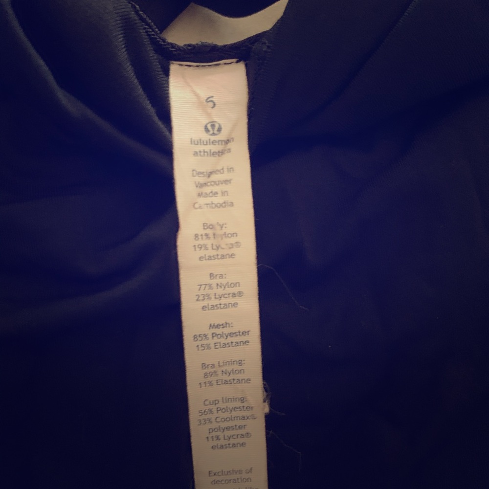 Lululemon black tank top